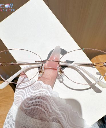 Daisy Eyeglasses